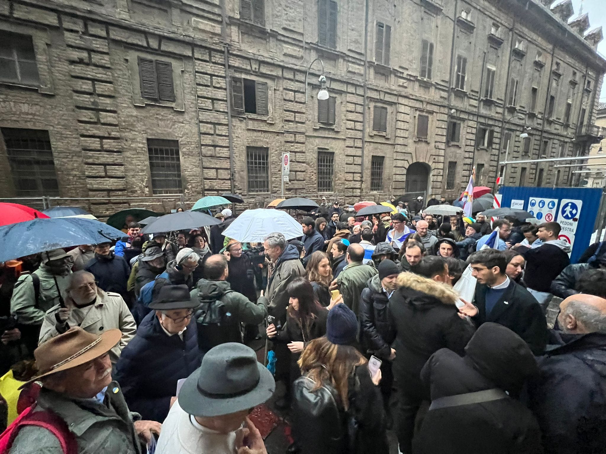 TORINO – Rav Finzi: intollerabile equiparazione fra noi e propal