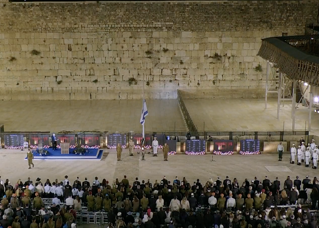 ISRAELE – Yom HaZikaron, un paese unito nel ricordo
