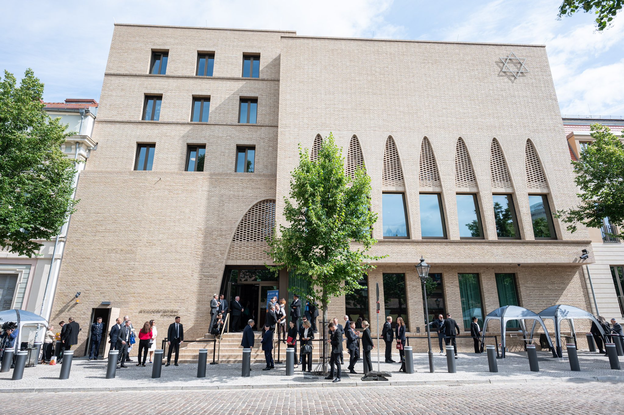 GERMANIA – Presidente Steinmeier inaugura sinagoga a Potsdam: la prima dal Dopoguerra