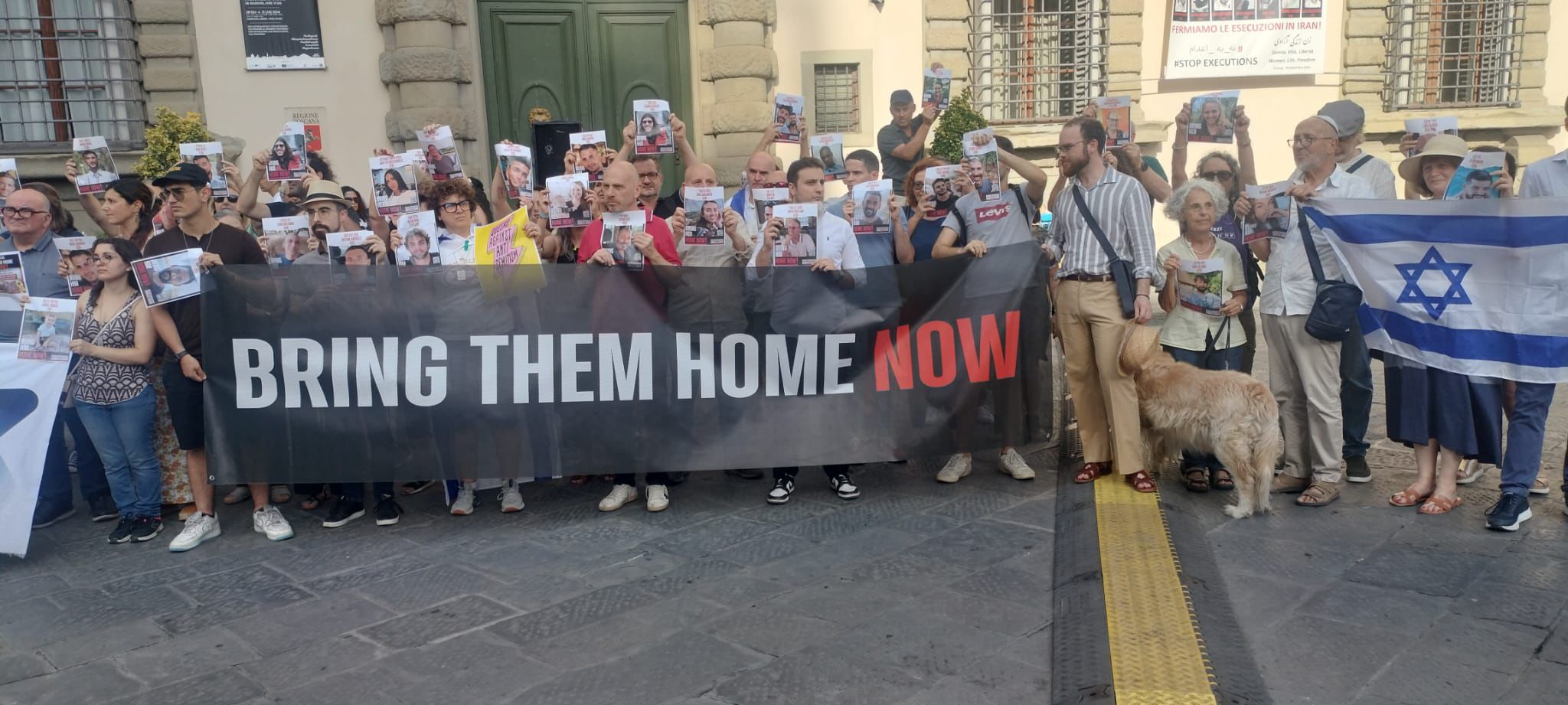 FIRENZE – Il presidio dei giovani ebrei per gli ostaggi