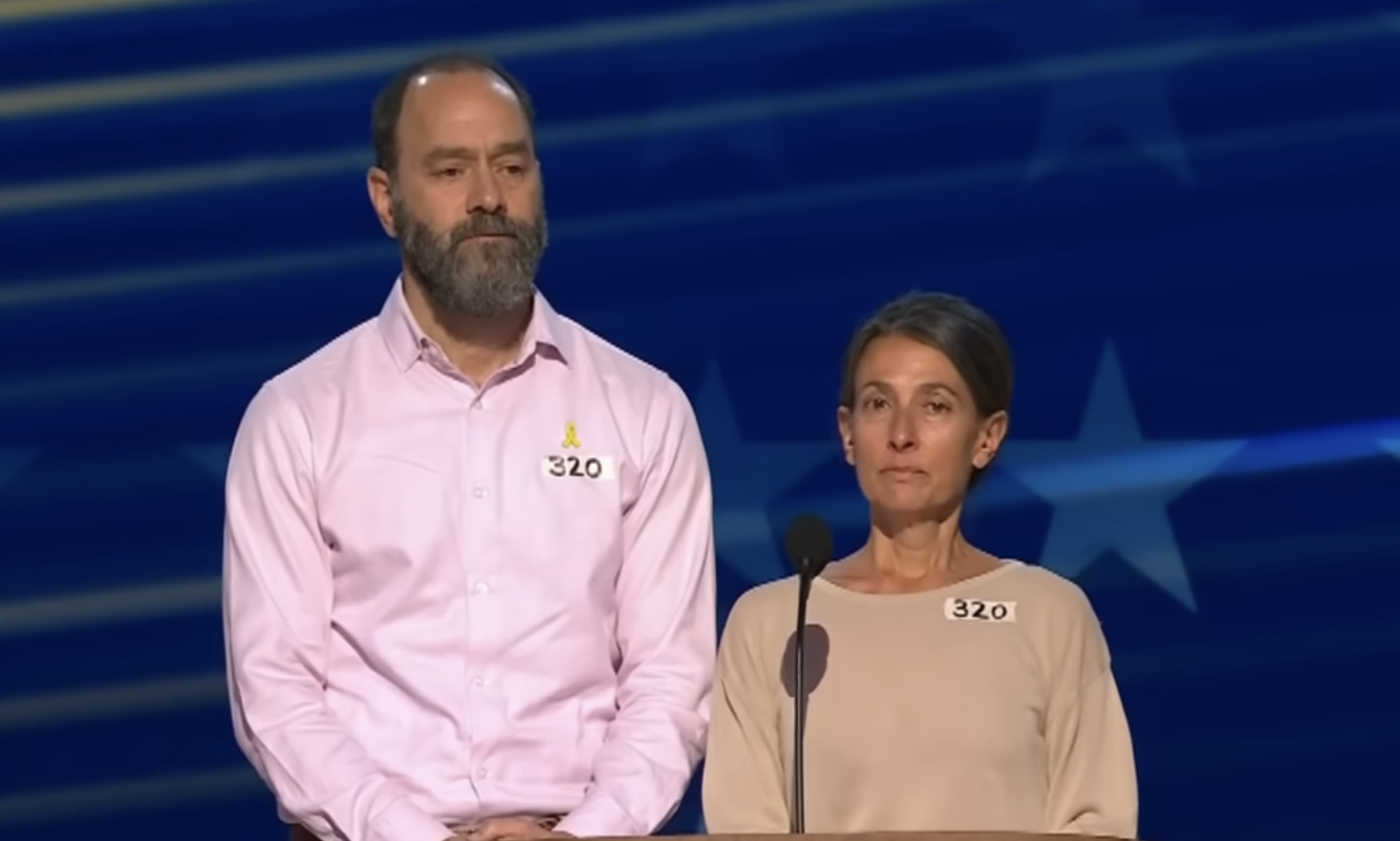 USA – I genitori dell’ostaggio alla convention dem: Ora o mai più
