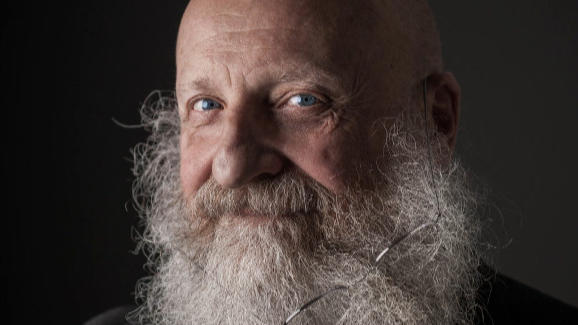 SORGENTE DI VITA – Elio Carmi, l’acqua nella Torah, Napoli ebraica, la storia di Golda