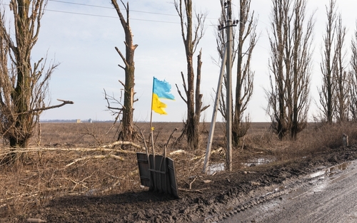 UCRAINA – Morto al fronte il figlio del rabbino capo Azman <br> Centinaia alla veglia: «Era un eroe, la sua morte non sarà invano»