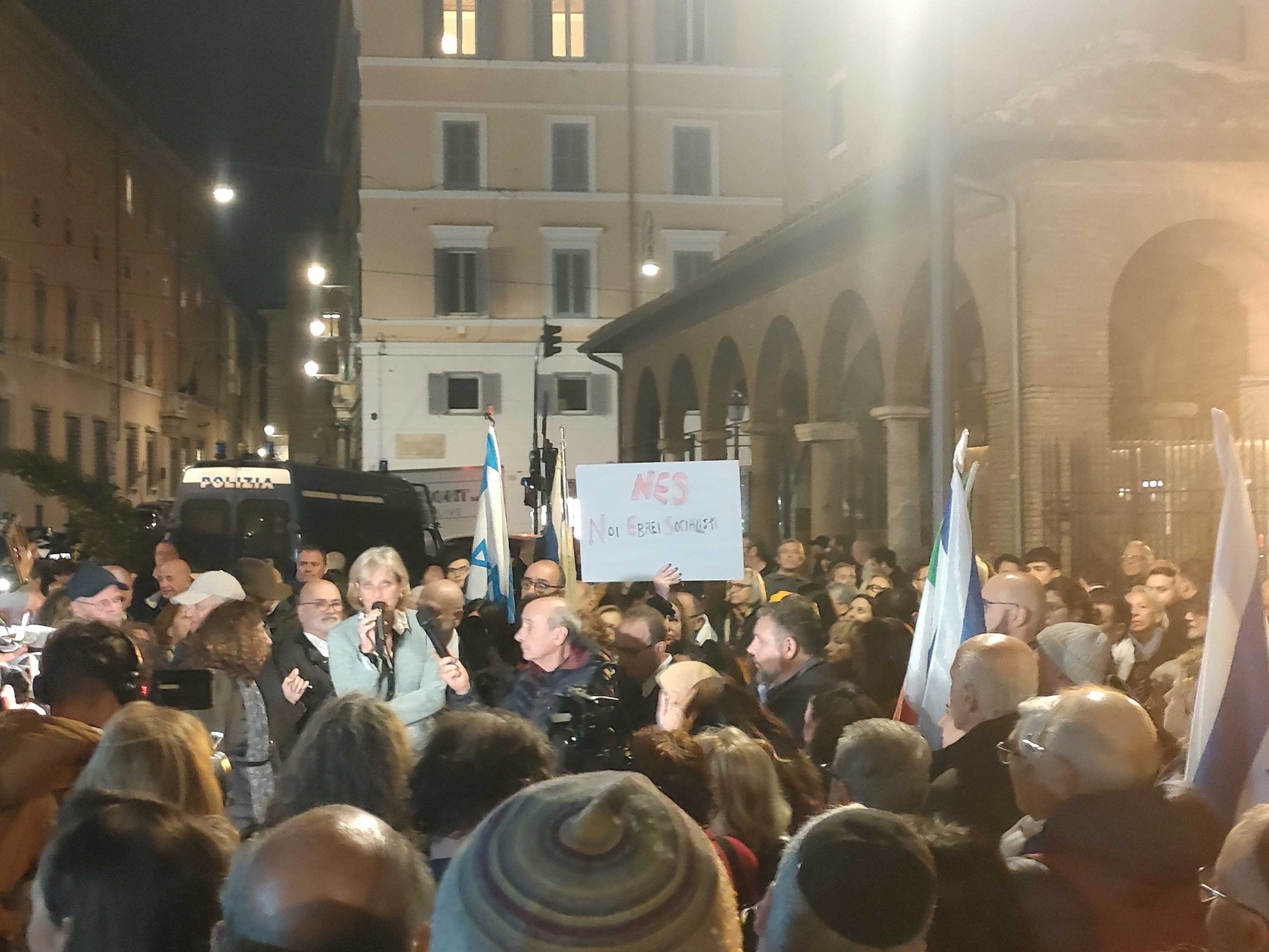 ROMA – In piazza contro l’antisemitismo: «Europa, svegliati!»