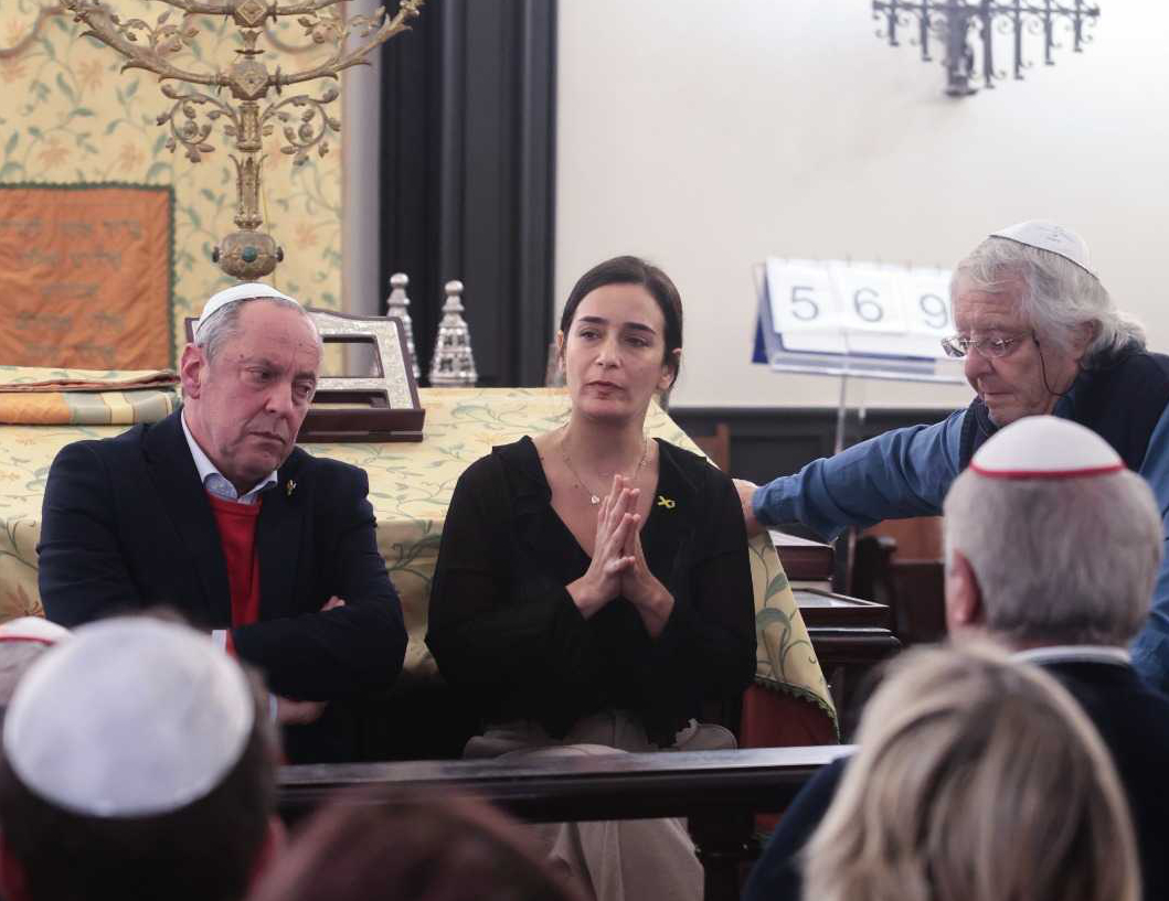 NAPOLI – In sinagoga la testimonianza di Ella Mor