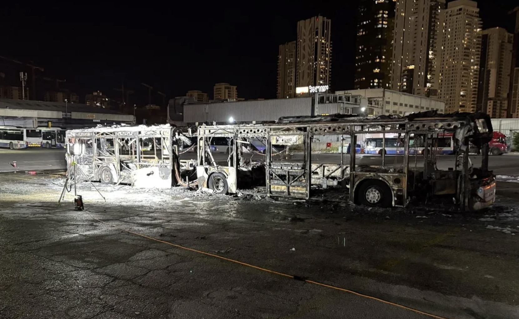 ISRAELE – La mano dell’Iran dietro agli autobus esplosi?