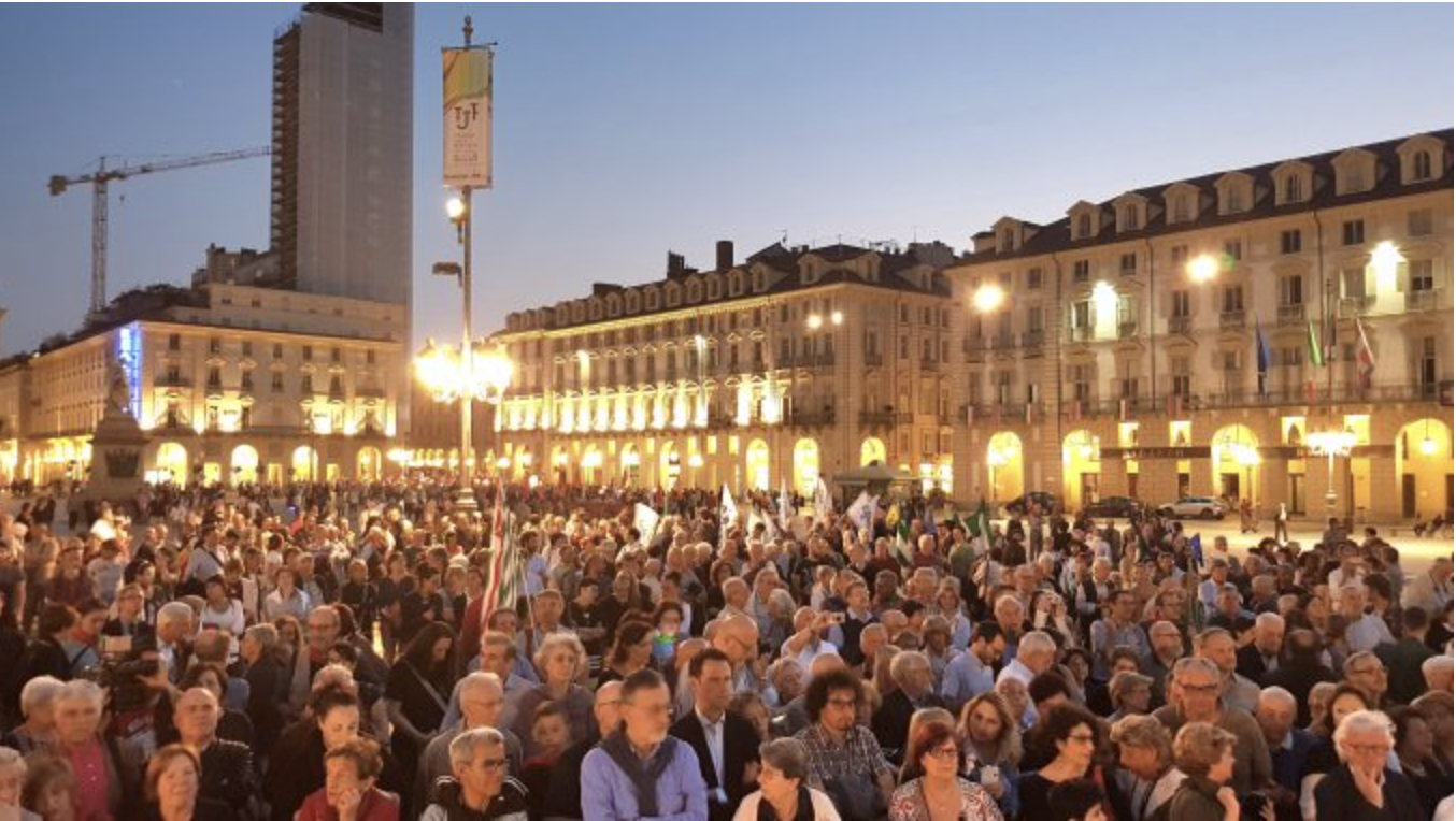 TORINO – Una fiaccolata per la libertà religiosa 