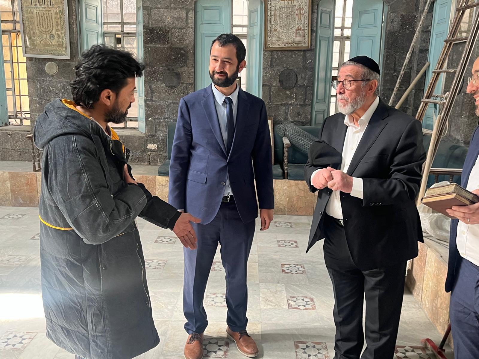 SIRIA – Delegazione di ebrei americani visita Damasco