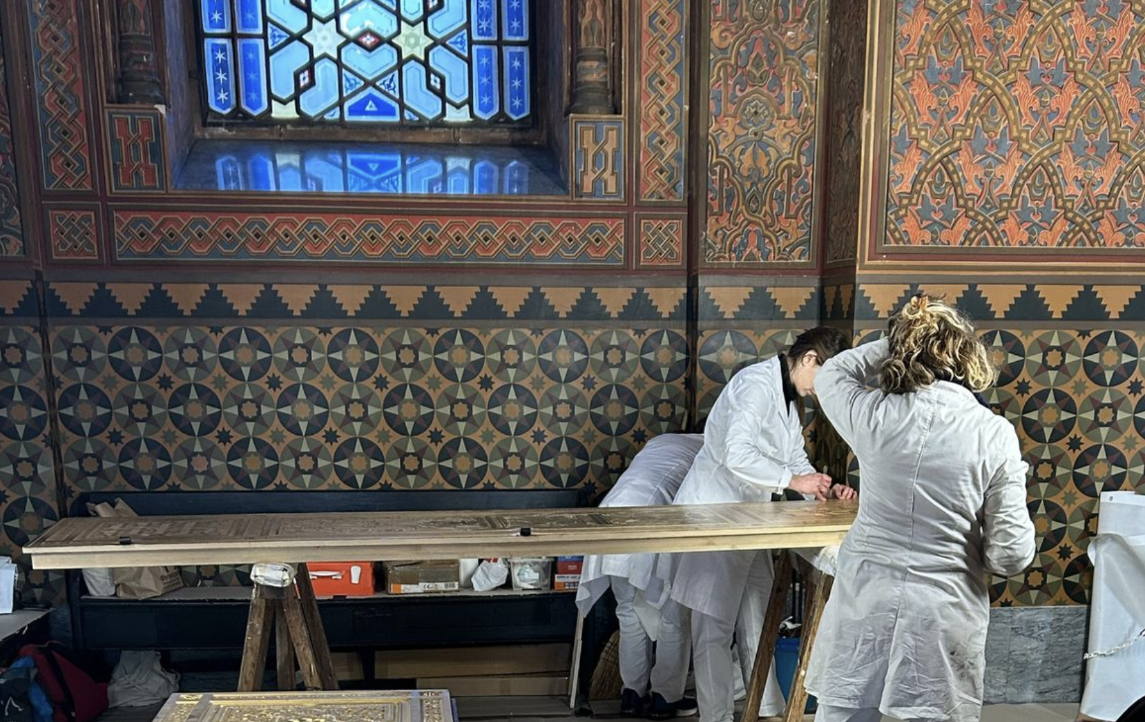 FIRENZE – In corso il restauro delle porte dell’Aron