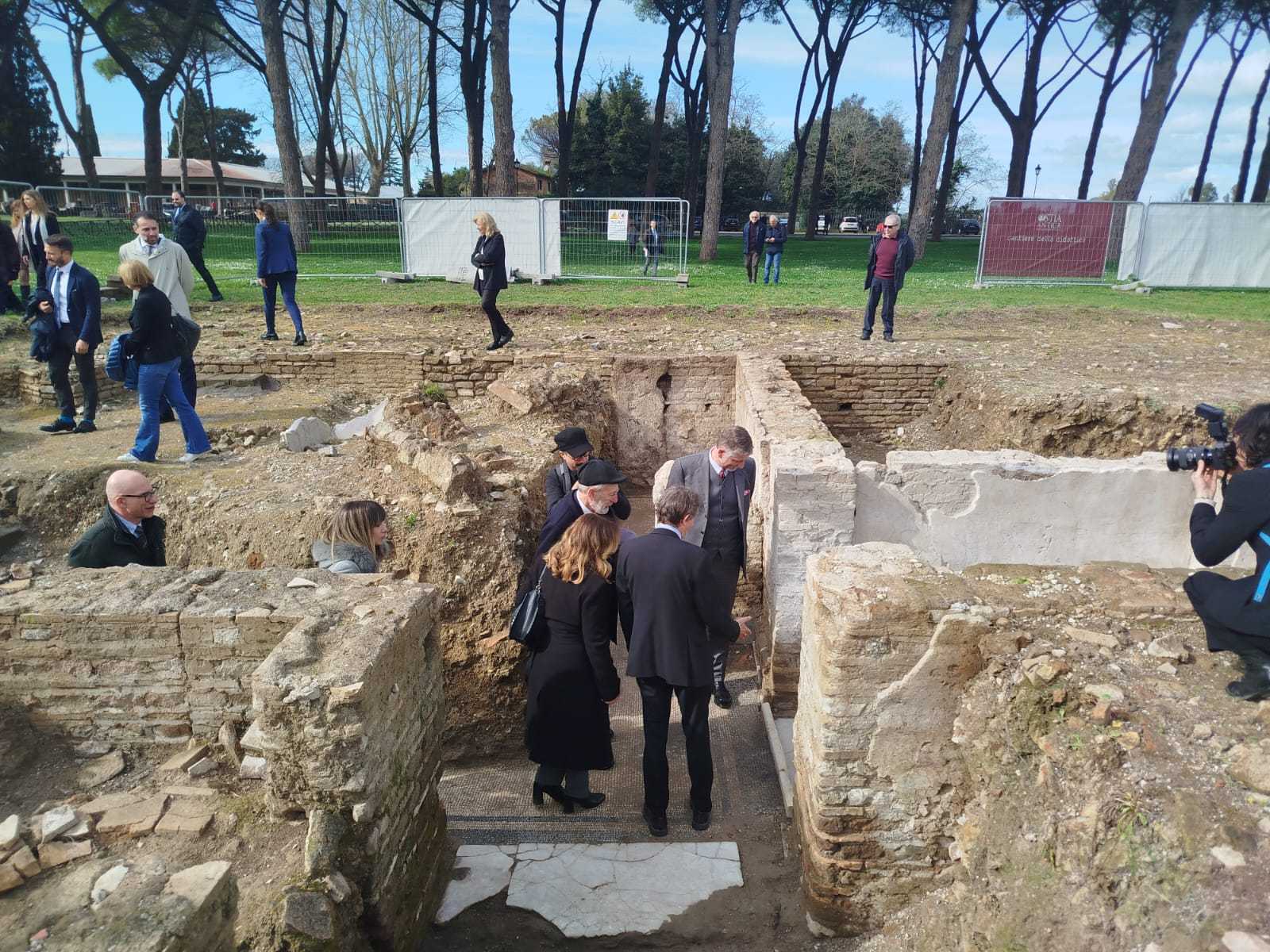 ROME – Ancient mikveh found at Ostia