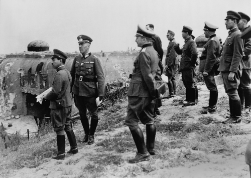 SCAFFALE – Nazismo e parossismo