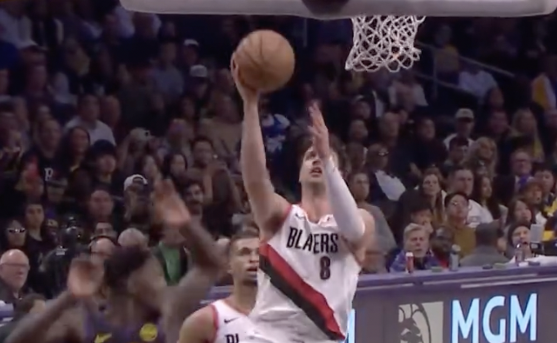SPORT – L’israeliano Avdija da record: due volte in tripla doppia in Nba