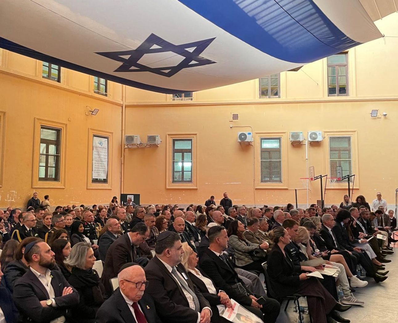ROMA – Yom HaZikaron, la Comunità si stringe ai familiari degli ostaggi