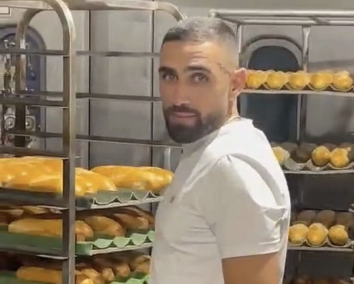 OSTAGGI – Segev Kalfon e la panetteria ad Arad