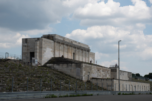 LIBRI – Albert Speer torna sullo scaffale, l’autoinganno del male