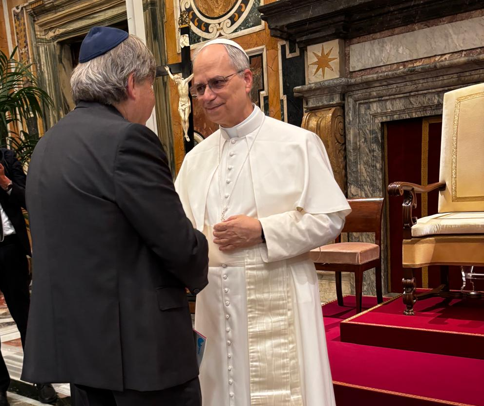 HOLY SEE – “Do not forget the hostages and strengthen the dialogue,”the message from Italian Jewish Communities to Leo XIV