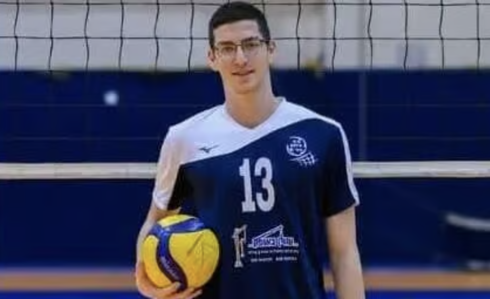 OSTAGGI – Shay Levinson, tra pallavolo e convivenza