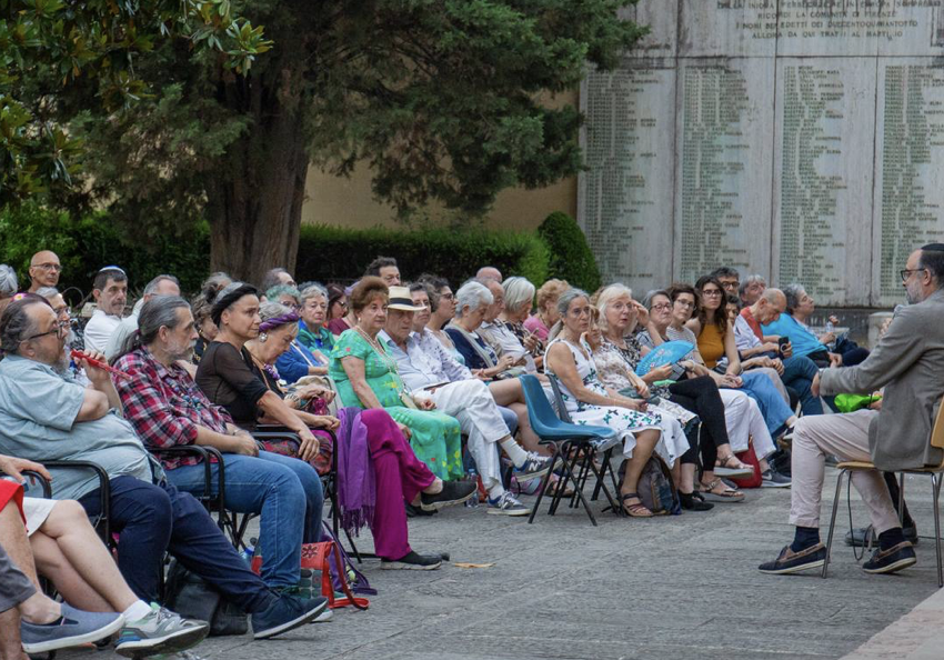 FIRENZE – Balagan Café, inaugurazione slitta a fine agosto. Il 26 giugno concerto di Jamie Saft
