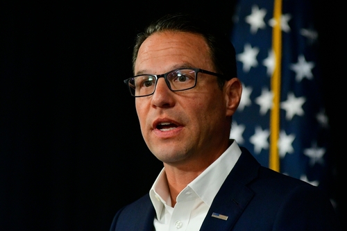 USA – Shapiro contro Mamdani: Ha lasciato spazio agli antisemiti
