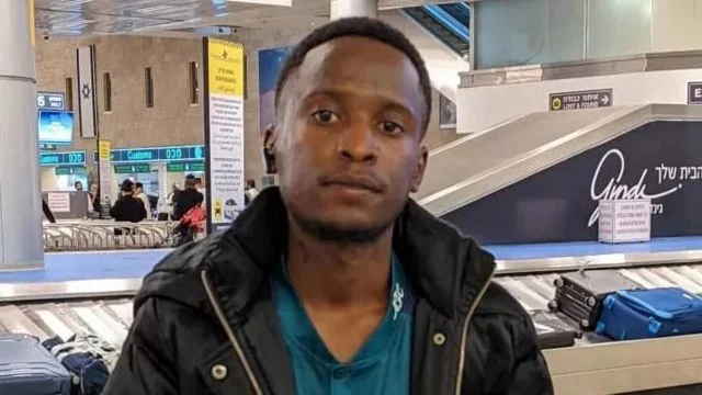 ISRAELE – Restituita la salma di Joshua Mollel, giovane tanzaniano ucciso a Nahal Oz