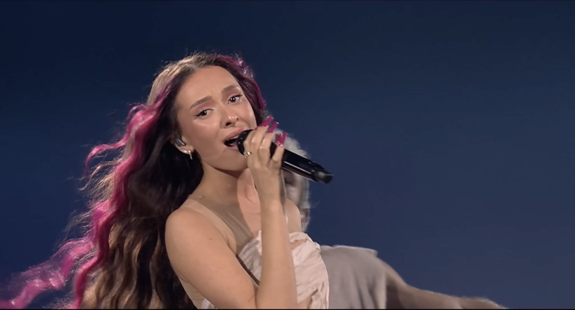 EUROVISION – Cambiano le regole del concorso: più giuria, meno televoto