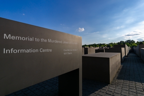 GERMANIA – Dal governo nuova attenzione alla Memoria