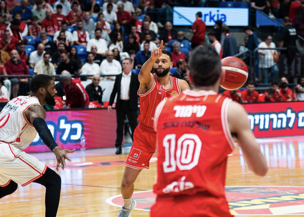 BASKET – Virtus vs Hapoel, misure extra di sicurezza a Bologna