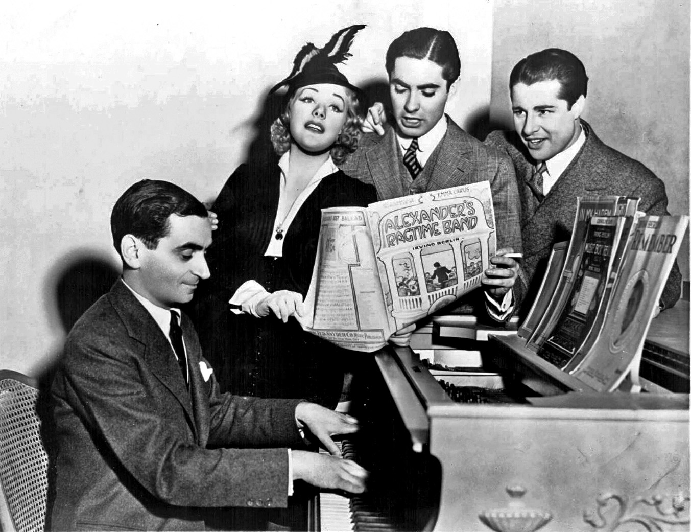 MUSICA – Neve, slitte e nostalgia: i compositori ebrei dietro i classici natalizi