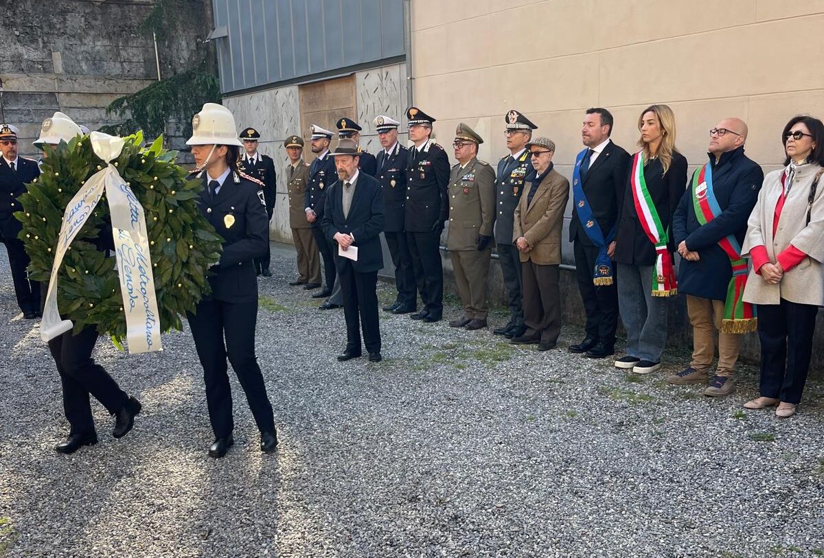 LIBERAZIONE – Genova, una corona per le vittime della Shoah