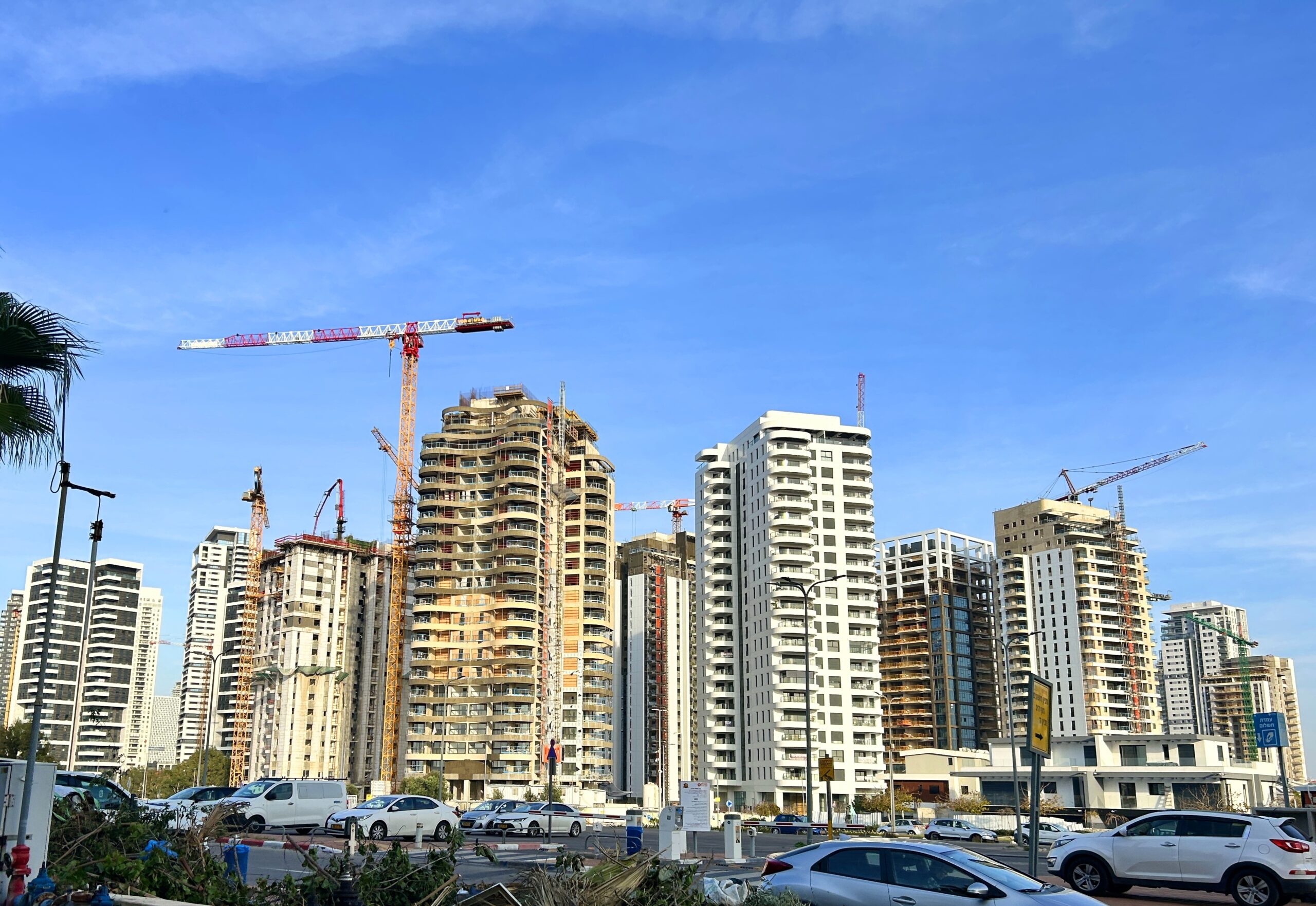 ISRAELE – Indagine: 1 su 2 compra casa dove può, non dove vuole