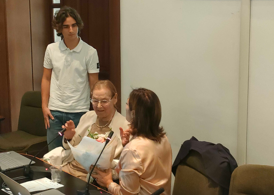 Edith Bruck agli studenti: «Alimentiamo il bene, lasciamo morire di fame il male»