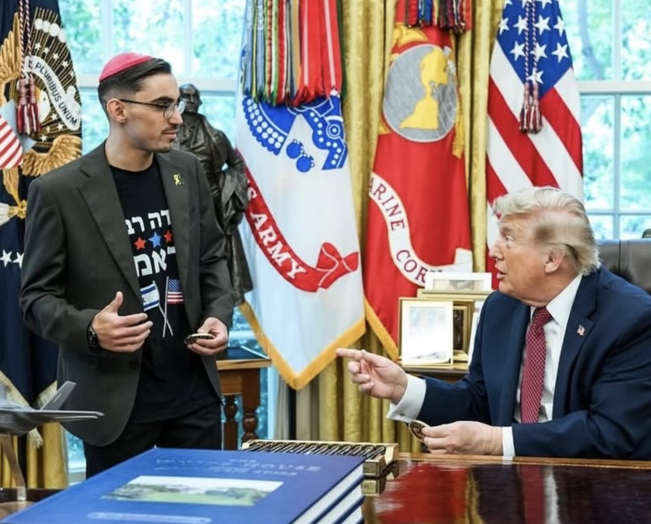 L’ex ostaggio Rom Braslavski ringrazia Trump di persona